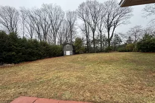 90 Larchmont Ave, Waterbury, CT 06708 - Photo 21