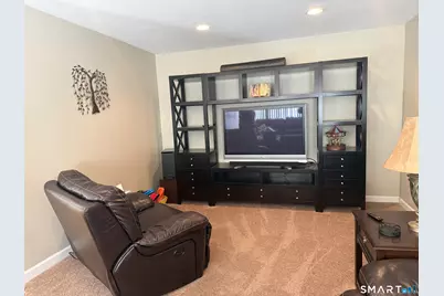 39 Ridgecrest Road, Wallingford, CT 06492 - Photo 13