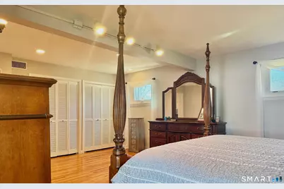 39 Ridgecrest Road, Wallingford, CT 06492 - Photo 23