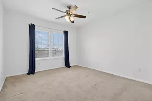 400 Bank St, New London, CT 06320 - Photo 19