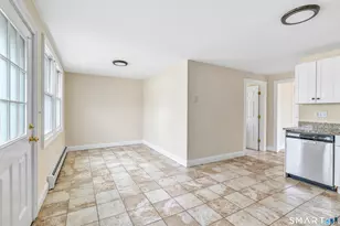 422 W River Rd, Orange, CT 06477 - Photo 5