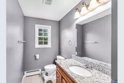 25 Woodlawn Avenue, Enfield, CT 06082 - Photo 19