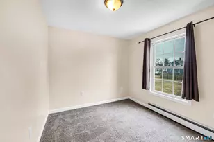 25 Woodlawn Ave, Enfield, CT 06082 - Photo 25