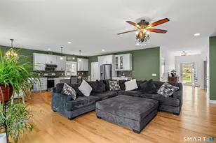 11 Kaatskill Ln, East Lyme, CT 06357 - Photo 11