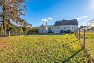 20 Edward Rd, North Branford, CT 06471 - Photo 3