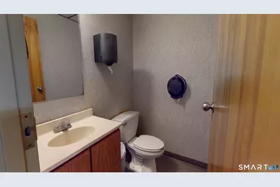 160 Oak Street #1M, Glastonbury, CT 06033 - Photo 23