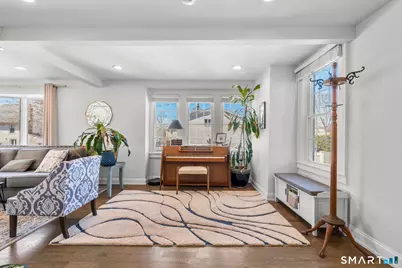 21 Susquehanna Avenue, West Haven, CT 06516 - Photo 15