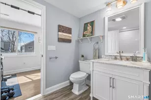 21 Susquehanna Ave, West Haven, CT 06516 - Photo 25