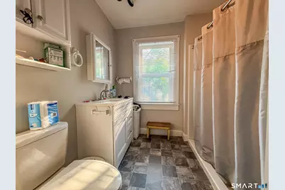 10 Edgewood Street, Bristol, CT 06010 - Photo 9
