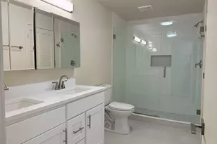 108 Montoya Dr, Branford, CT 06405 - Photo 9