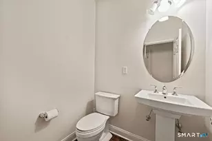 41 Park Pl Cir, West Hartford, CT 06110 - Photo 13