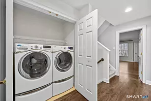 41 Park Pl Cir, West Hartford, CT 06110 - Photo 21