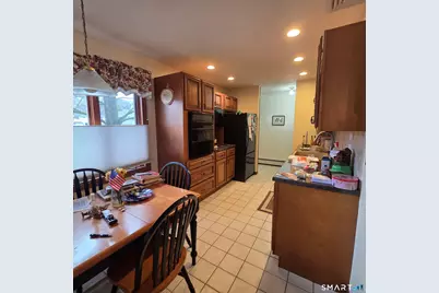 24 Coolidge Street, Windsor Locks, CT 06096 - Photo 11