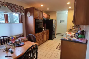 24 Coolidge St, Windsor Locks, CT 06096 - Photo 11