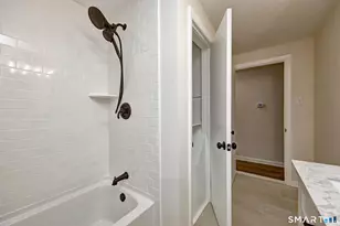 19 Harding Ave, West Haven, CT 06516 - Photo 33