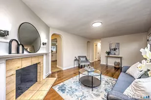 19 Harding Ave, West Haven, CT 06516 - Photo 7