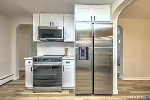 19 Harding Ave, West Haven, CT 06516 - Photo 13