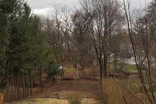 55 New Hanover Ave, Meriden, CT 06451 - Photo 9