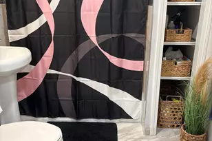 55 New Hanover Ave, Meriden, CT 06451 - Photo 9