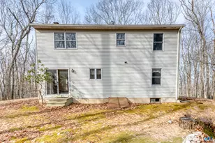 11 Mountain Laurel Ln, Chaplin, CT 06235 - Photo 3