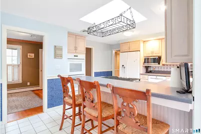 19 Surrey Lane, Branford, CT 06405 - Photo 15