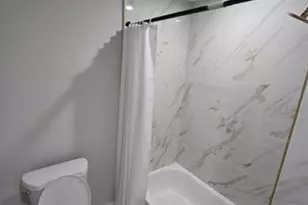 80 Dickerman St, New Haven, CT 06511 - Photo 11