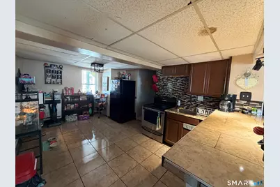 347-349 Kennedy Drive, Putnam, CT 06260 - Photo 3