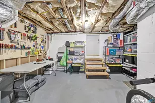 44 Morehouse Hwy, Fairfield, CT 06825 - Photo 35