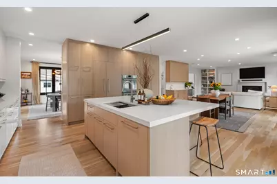 36 Bauer Pl Extension, Westport, CT 06880 - Photo 5