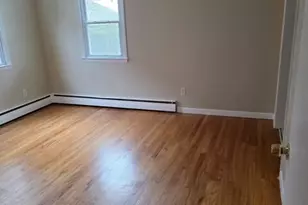 156 Garden Dr, Bridgeport, CT 06606 - Photo 5