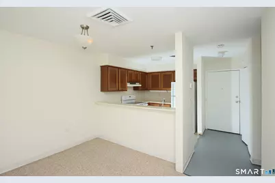 1204 Whitney Avenue #204, Hamden, CT 06517 - Photo 11