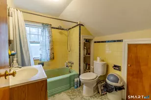 4 Myrtle Rd, East Hampton, CT 06424 - Photo 31