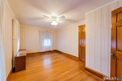 90 White Avenue, West Hartford, CT 06119 - Photo 19