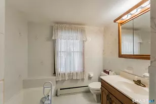 90 White Ave, West Hartford, CT 06119 - Photo 21