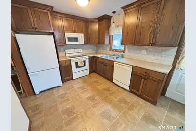 26 Spruce Drive, Prospect, CT 06712 - Photo 7