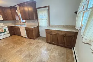 26 Spruce Dr, Prospect, CT 06712 - Photo 9