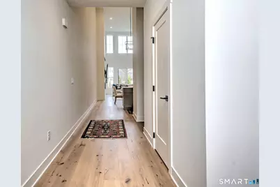 27 Heritage Lane, Woodbridge, CT 06525 - Photo 3