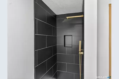 120 East Hampton Road, Marlborough, CT 06447 - Photo 13