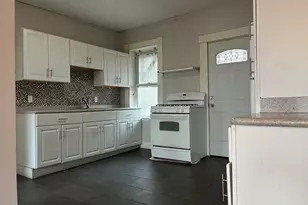 70 Center St, Shelton, CT 06484 - Photo 3