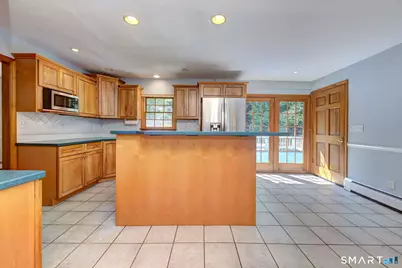 430 Sheldon Court, Orange, CT 06477 - Photo 17