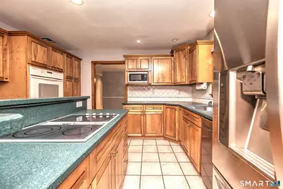 430 Sheldon Court, Orange, CT 06477 - Photo 13