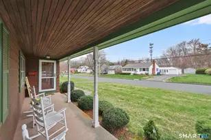 61 Linwood Dr, East Hartford, CT 06118 - Photo 3