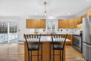 22 Emerald Ln, Bethany, CT 06524 - Photo 7