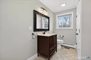 22 Emerald Ln, Bethany, CT 06524 - Photo 11