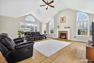 22 Emerald Ln, Bethany, CT 06524 - Photo 5