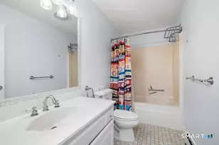 319 Laurelwood Dr, Salem, CT 06420 - Photo 21