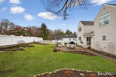 13 West Slope Lane, Hamden, CT 06517 - Photo 29