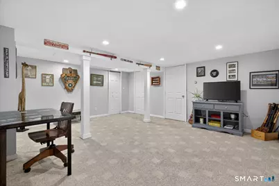 13 West Slope Lane, Hamden, CT 06517 - Photo 23