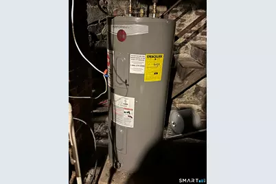 1365 East Main Street, Bridgeport, CT 06608 - Photo 31