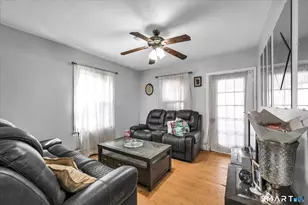 368 Park St, New Britain, CT 06051 - Photo 9